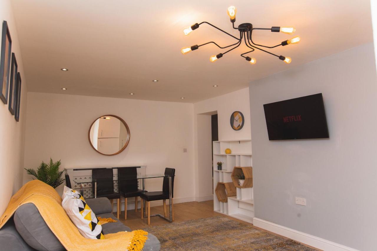 Cityhost - Leeds Apartments Beeston Hill エクステリア 写真