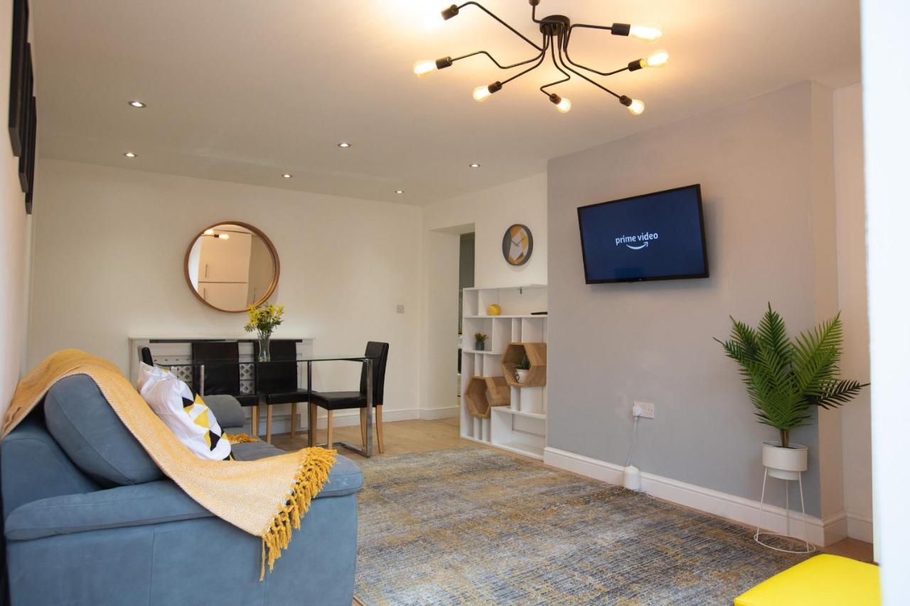 Cityhost - Leeds Apartments Beeston Hill エクステリア 写真
