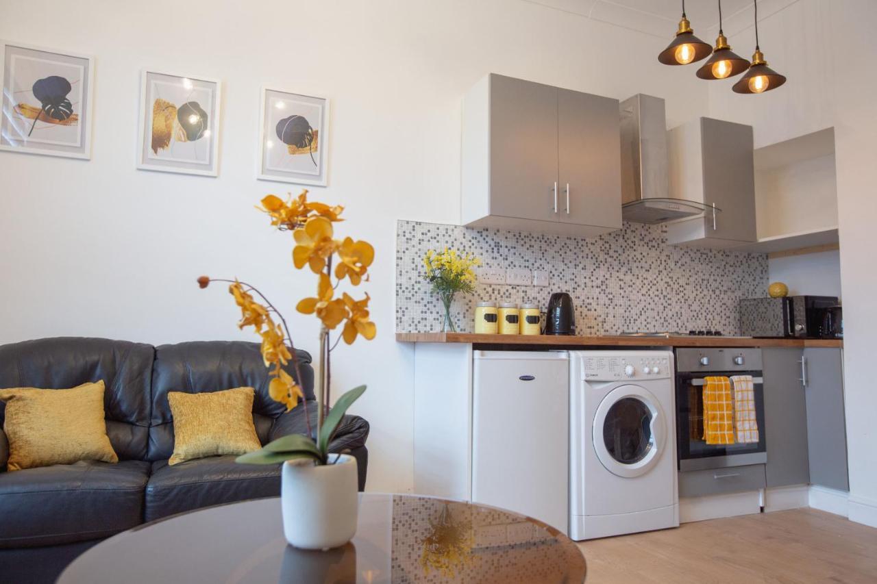Cityhost - Leeds Apartments Beeston Hill エクステリア 写真