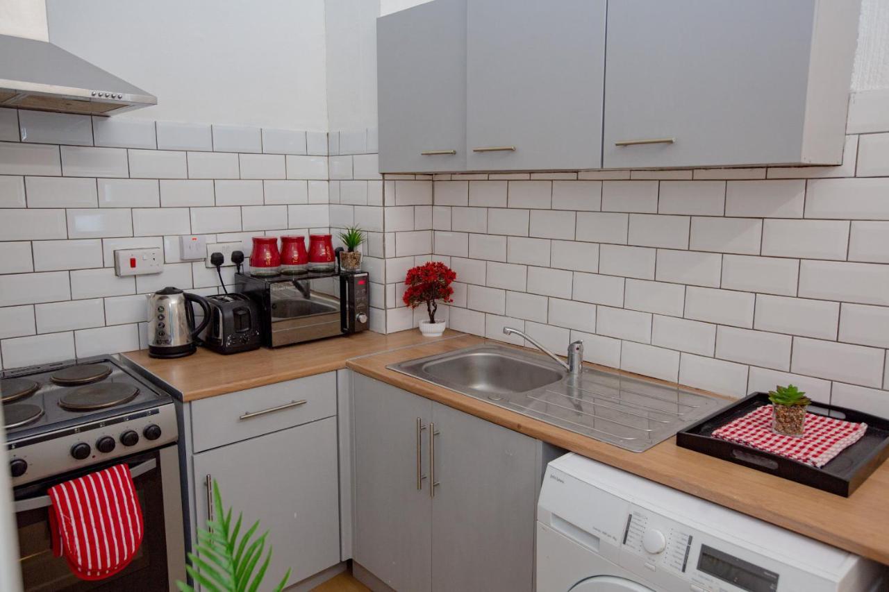Cityhost - Leeds Apartments Beeston Hill エクステリア 写真