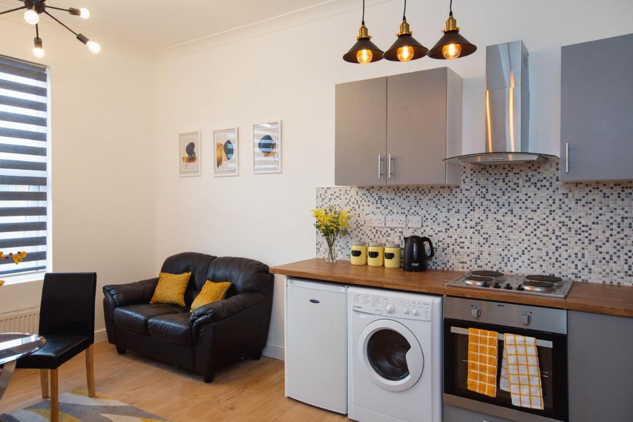 Cityhost - Leeds Apartments Beeston Hill エクステリア 写真