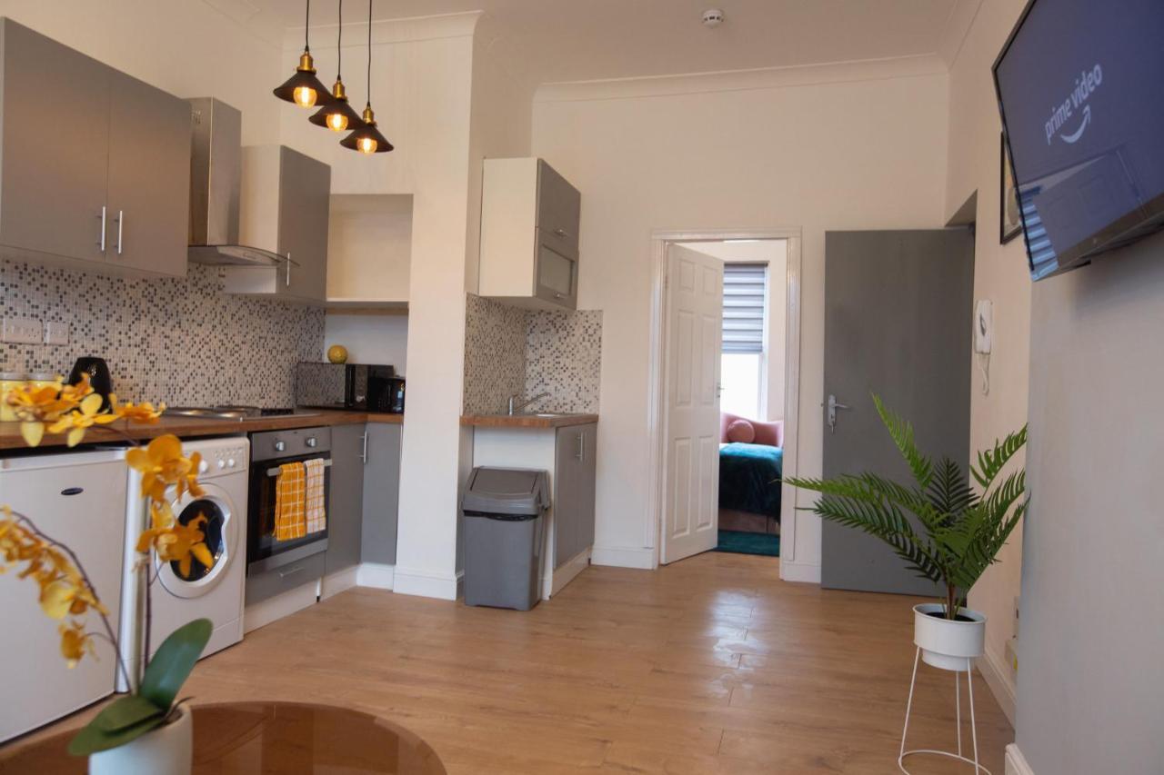 Cityhost - Leeds Apartments Beeston Hill エクステリア 写真