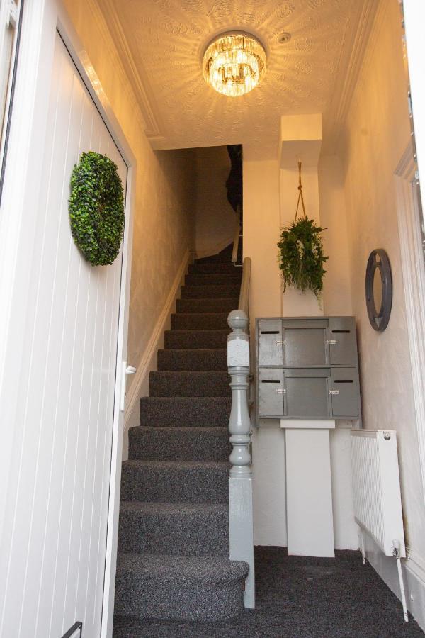 Cityhost - Leeds Apartments Beeston Hill エクステリア 写真